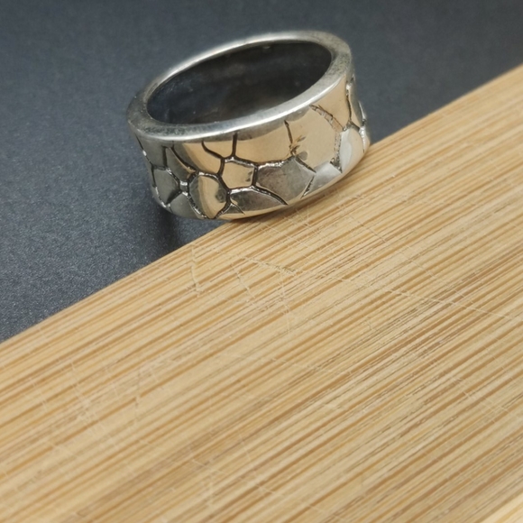 Plain Sterling Silver Ring - Picture 3 of 10